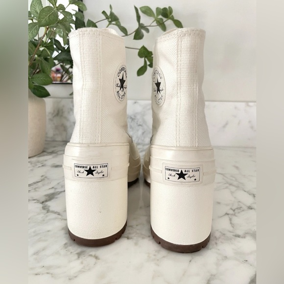 Converse Chuck 70 De Luxe Heel Platform Shoes - Picture 5 of 12